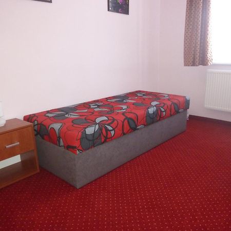 Apartment Karlowe Wary Zewnętrze zdjęcie